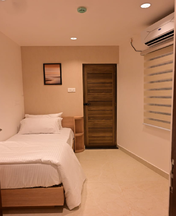 family rooms in colachel